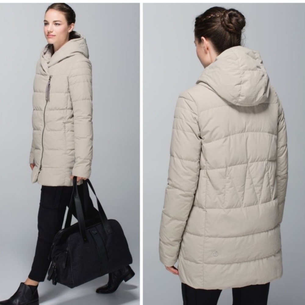 Lululemon lightweight Puffy Blanket Sand Dune Jacket
